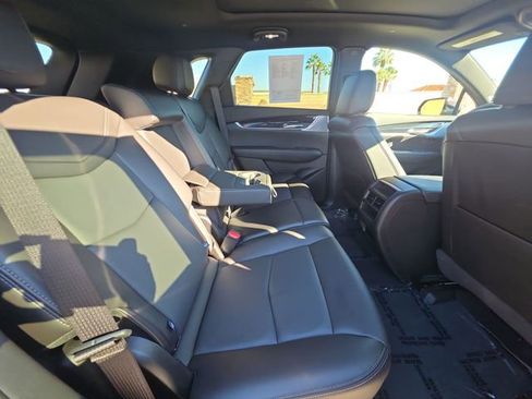 Certified 2025 Cadillac XT5 Premium Luxury image 28