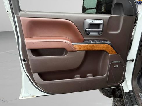 Used 2016 Chevrolet Silverado 2500 High Country image 6