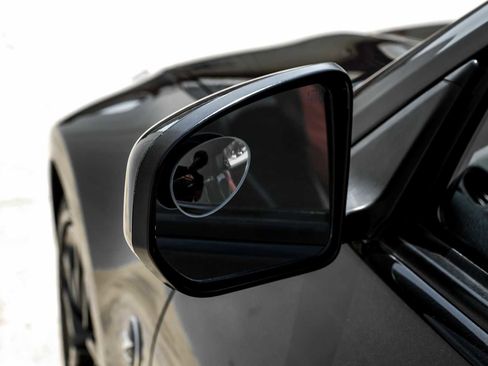 Used 2015 Nissan 370Z Touring RWD image 35