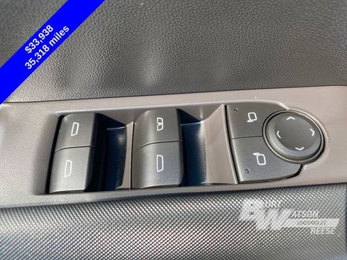 Used 2023 Chevrolet Colorado Z71 w/ Z71 Convenience Package 2 AWD/4WD image 13