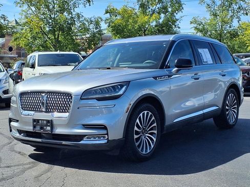 Used 2020 Lincoln Aviator Reserve image 2