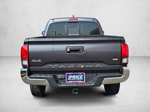 Used 2021 Toyota Tacoma SR5 AWD/4WD image 6