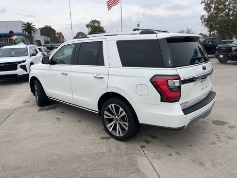 Used 2021 Ford Expedition Limited image 4