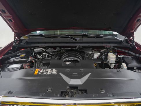 Used 2018 Chevrolet Silverado 1500 LT w/ All Star Edition AWD/4WD image 30