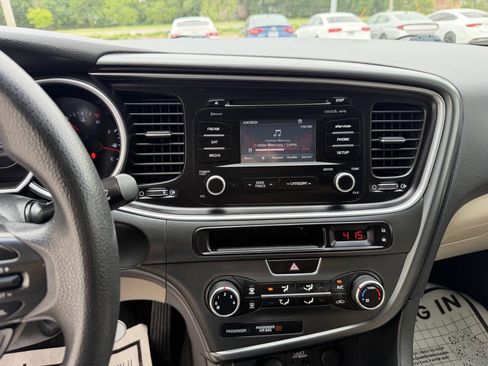 Used 2015 Kia Optima LX w/ LX Convenience Plus Package FWD image 13