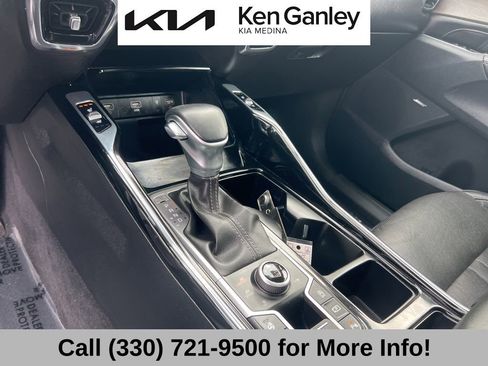 Certified 2023 Kia Sorento SX Prestige AWD/4WD image 35