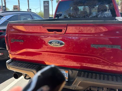 Used 2017 Ford F150 Raptor w/ Equipment Group 802A Luxury AWD/4WD image 7