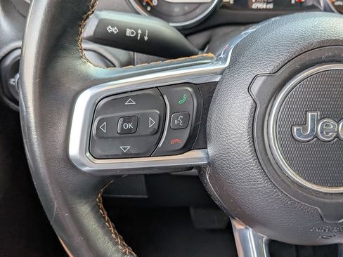 Used 2021 Jeep Gladiator Overland AWD/4WD image 20