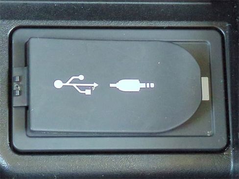 Used 2018 Lexus GX 460 Premium w/ Premium Package image 23