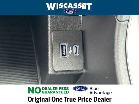 Certified 2023 Ford Edge SEL image 13