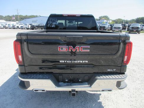 New 2026 GMC Sierra 1500 SLT w/ SLT Premium Plus Package AWD/4WD image 5