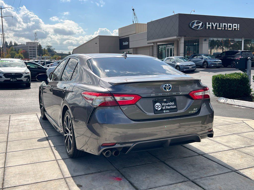 Used 2019 Toyota Camry SE w/ Audio Package FWD image 11