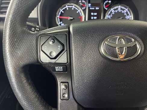 Used 2020 Toyota 4Runner Nightshade image 17