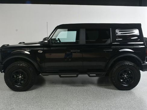 Used 2023 Ford Bronco Wildtrak AWD/4WD image 3