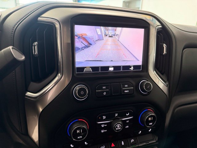 Used 2020 Chevrolet Silverado 1500 LT Trail Boss AWD/4WD image 21