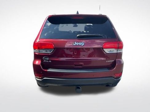 Used 2019 Jeep Grand Cherokee Laredo AWD/4WD image 14