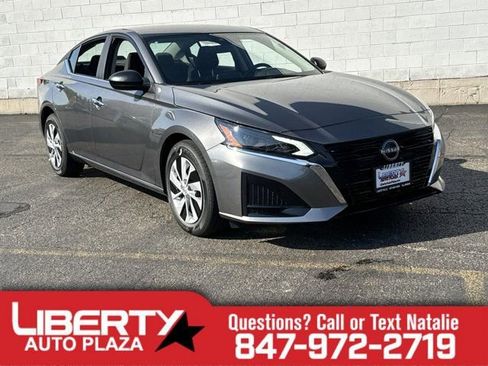 Used 2025 Nissan Altima 2.5 S image 1