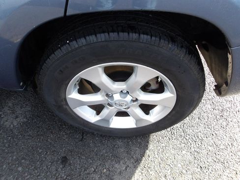 Used 2010 Toyota RAV4 Limited AWD/4WD image 26