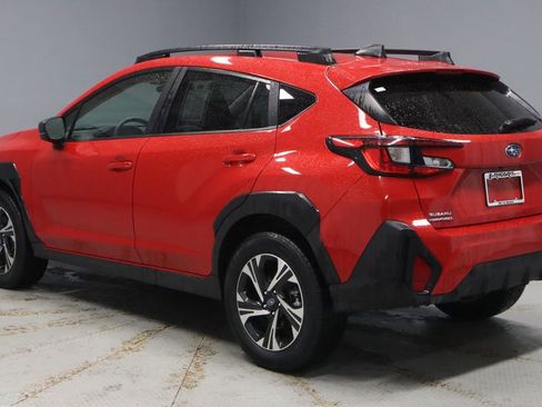 Used 2025 Subaru Crosstrek 2.0i Premium AWD/4WD image 10