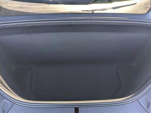 Used 2022 Tesla Model X image 24