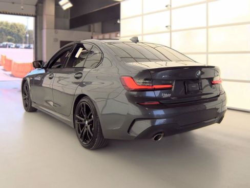 Used 2020 BMW 330i xDrive Sedan w/ M Sport Package AWD/4WD image 4