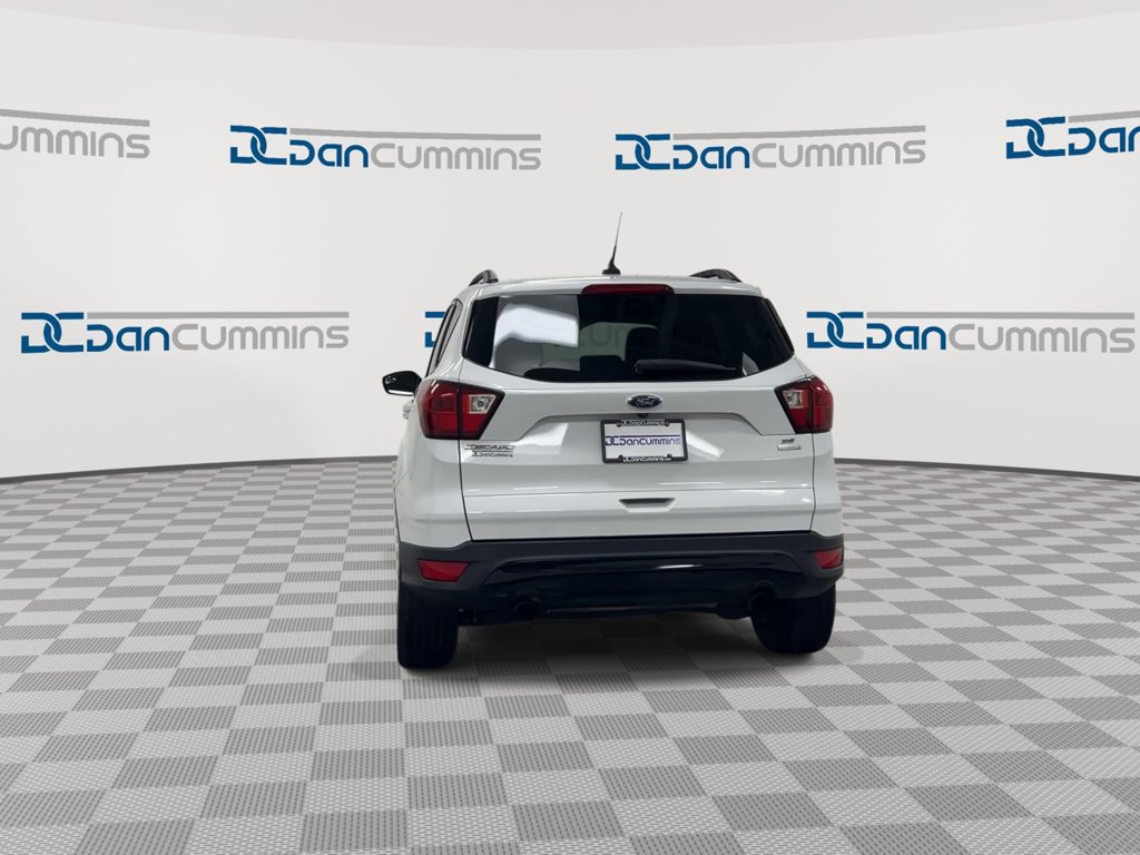 Used 2019 Ford Escape SE FWD image 7