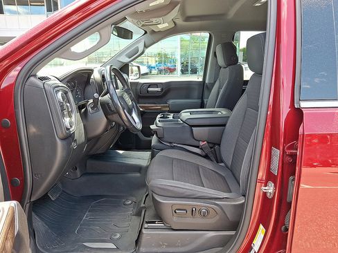 Used 2019 GMC Sierra 1500 SLE w/ SLE Value Package AWD/4WD image 11