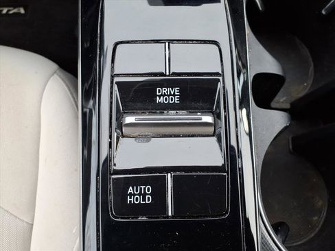 Certified 2023 Hyundai Sonata SEL image 17