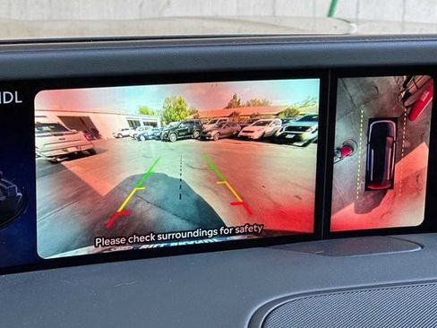 Used 2024 Lincoln Nautilus Premier w/ Equipment Group 102A image 18