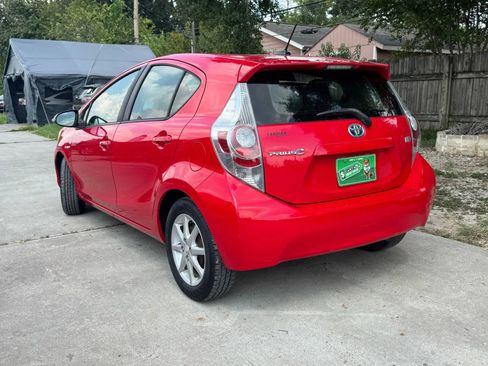 Used 2013 Toyota Prius C Three FWD image 8