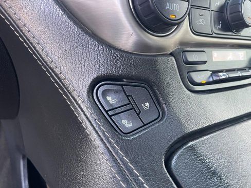 Used 2018 GMC Yukon Denali w/ Denali Ultimate Package image 31