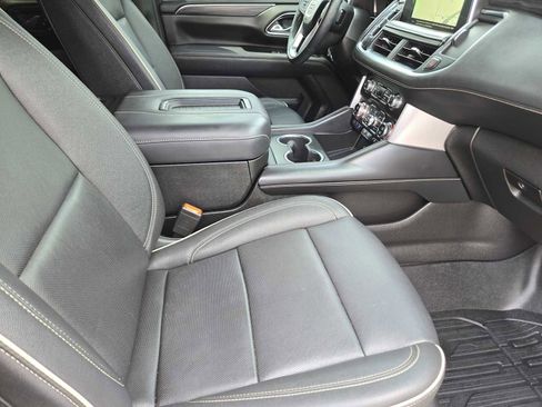 Certified 2023 GMC Yukon SLT w/ SLT Luxury Package RWD image 15
