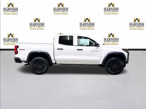 New 2026 Chevrolet Colorado Trail Boss AWD/4WD image 4