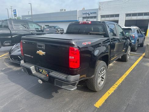 Used 2019 Chevrolet Colorado W/T w/ Custom Special Edition AWD/4WD image 8