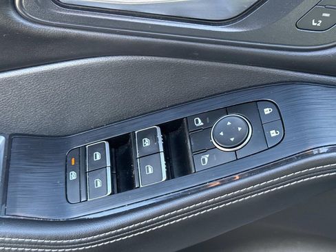 Certified 2023 Nissan Rogue SL w/ SL Premium Package image 21