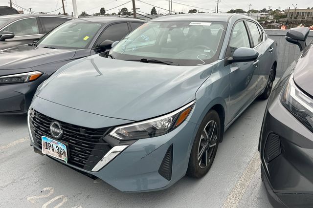 Used 2025 Nissan Sentra SV FWD image 2
