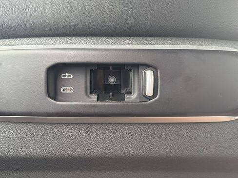 Certified 2025 BMW X5 xDrive40i image 19