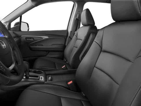 Used 2017 Honda Pilot EX-L image 9