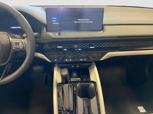 New 2025 Honda Accord EX-L image 11