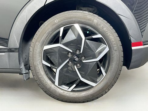 Used 2024 Hyundai Ioniq 5 SEL RWD image 11