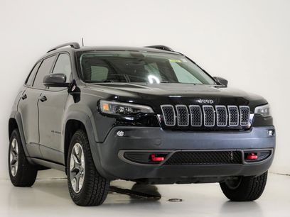 Used 2019 Jeep Cherokee Trailhawk w/ Comfort/Convenience Group