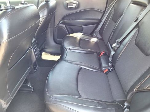 Used 2021 Jeep Compass Latitude FWD image 12