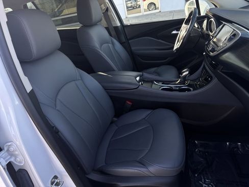 Used 2020 Buick Envision Essence image 30
