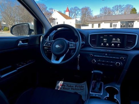 Used 2021 Kia Sportage LX image 27