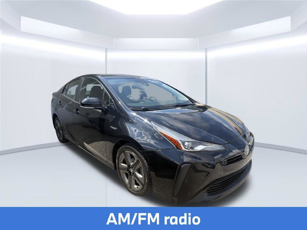 Used 2019 Toyota Prius XLE FWD image 4