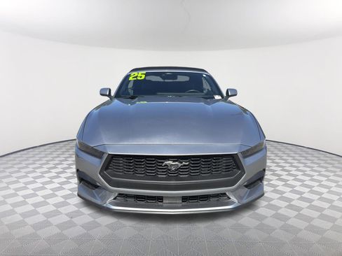Used 2025 Ford Mustang Premium RWD image 2