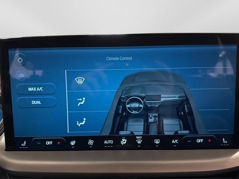 Used 2025 Ford Escape Platinum image 33