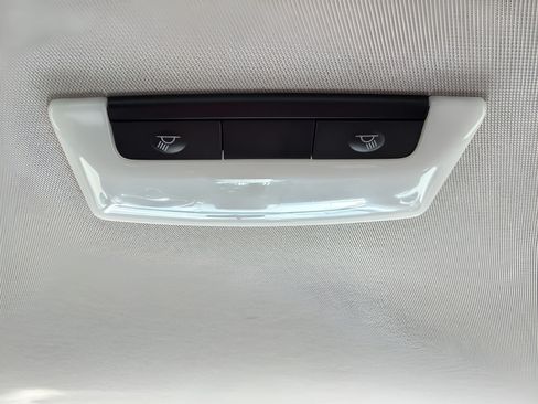 Certified 2024 Nissan Altima 2.5 SR AWD/4WD image 23