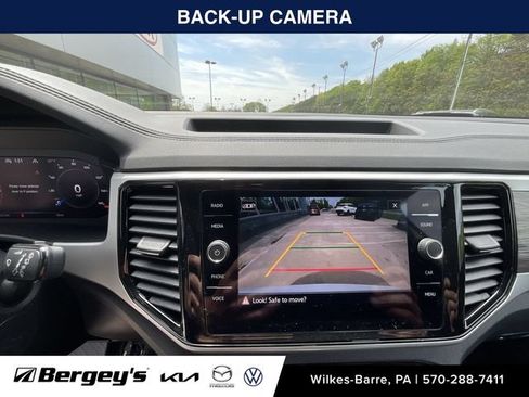 Used 2023 Volkswagen Atlas Cross Sport SE w/ Black Wheel Package AWD/4WD image 10