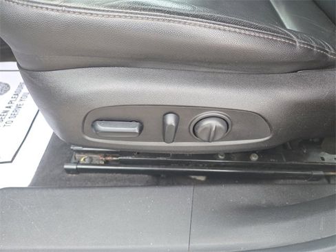 Used 2018 Chevrolet Malibu LT w/ Leather Package image 22